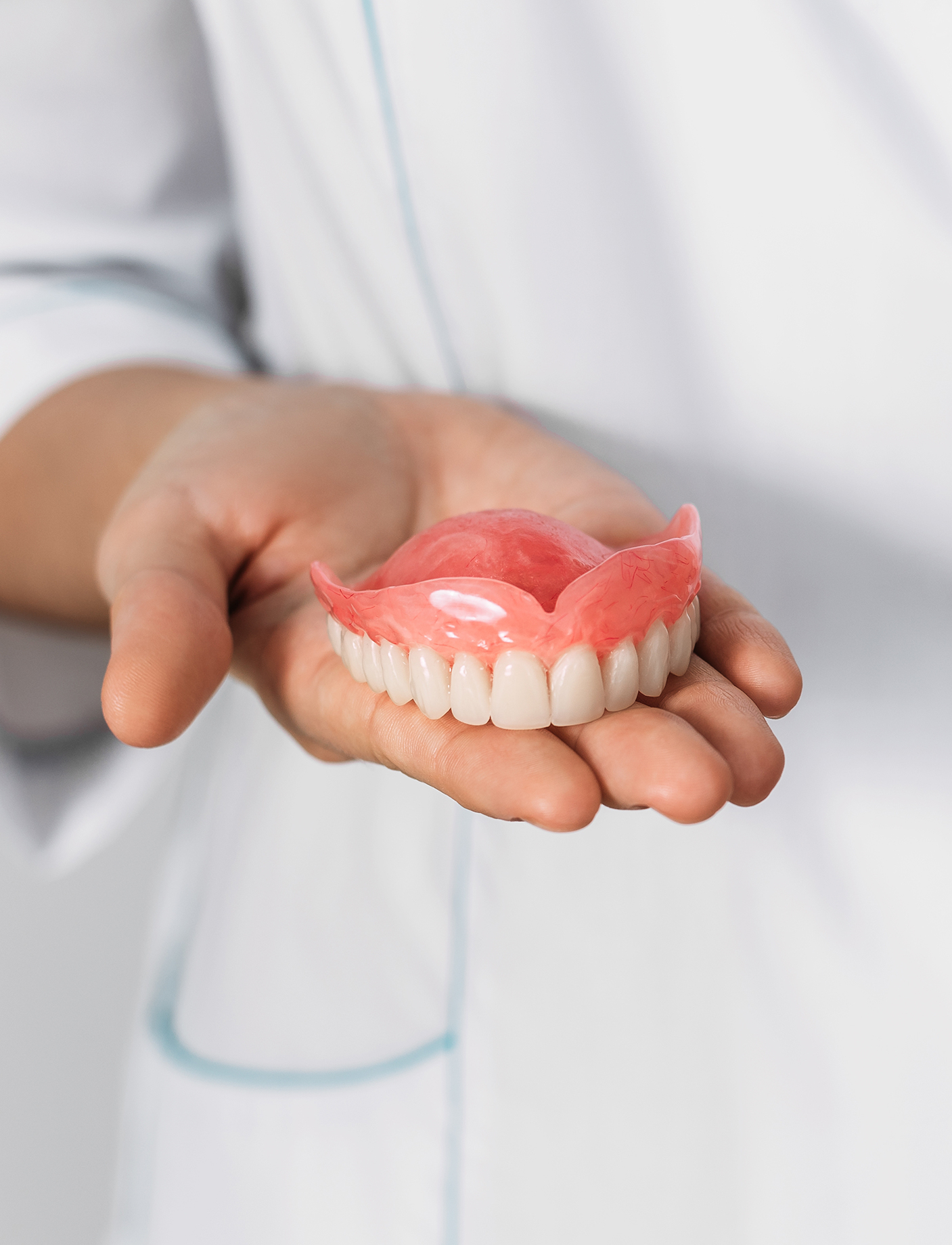 An image of a removable dental prosthesis